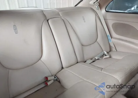 1998 Lincoln Mark Viii z USA, uszkodzony, nr VIN 1LNFM91V6WY620063